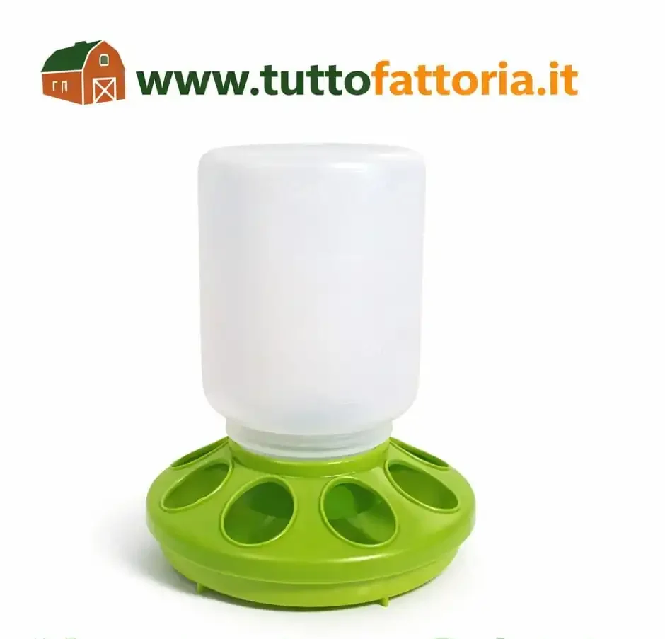 Mangiatoia Tramoggia pulcini